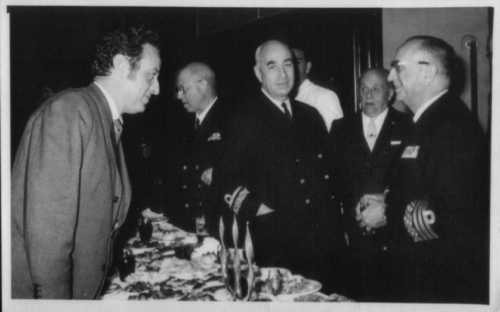 Joaquín Quijano Párraga con ministro Baturone, 1970